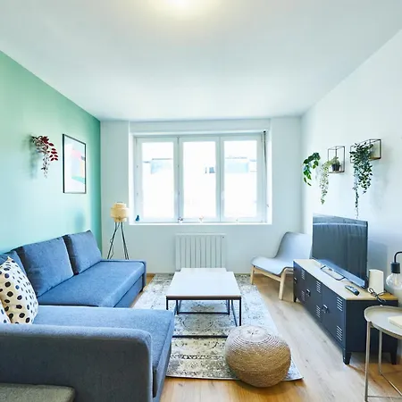 Be-4d - Joli 3 Pieces Equipe Pour 1-4 Pers Au 4eme Etage Au Centre De Lejlighed *