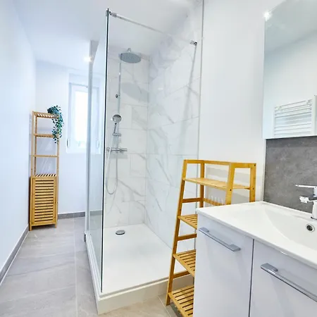 Be-4d - Joli 3 Pieces Equipe Pour 1-4 Pers Au 4eme Etage Au Centre De * Mulhouse