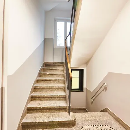 Be-4d - F3 Pour 1-4 Pers Au 4eme Etage Au Centre De Mulhouse